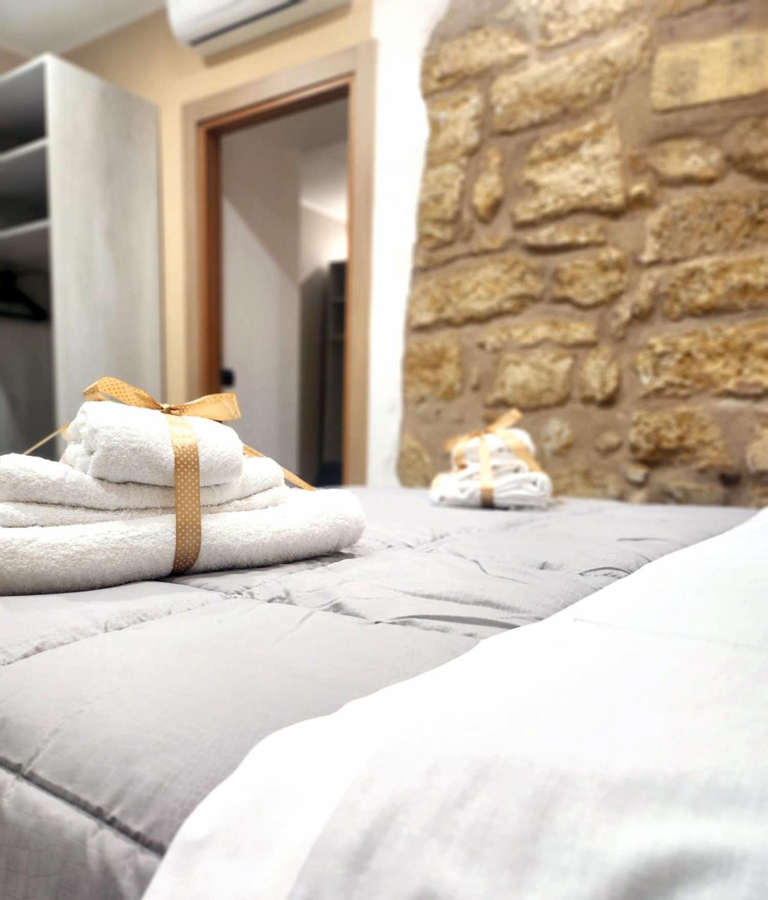 Kalgheros Luxury Rooms Agrigento Eksteriør bilde